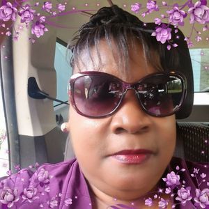 Meet your Posher, Rosa